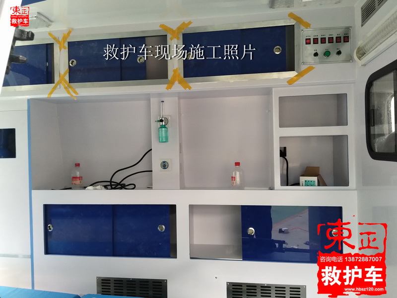 救護車(chē)生產(chǎn)現場(chǎng)照片5
